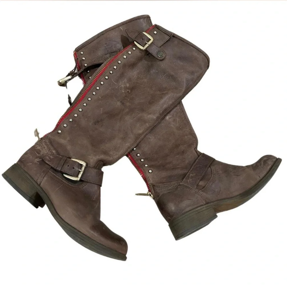 Steve Madden Brown Boots